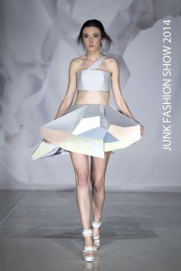 pokaz mody junk fashion show sapu 2014 (72)
