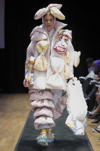 Cracow Fashion Awards - kolekcja Katarzyny Dworeckiej "SUNNY SIDE UP"